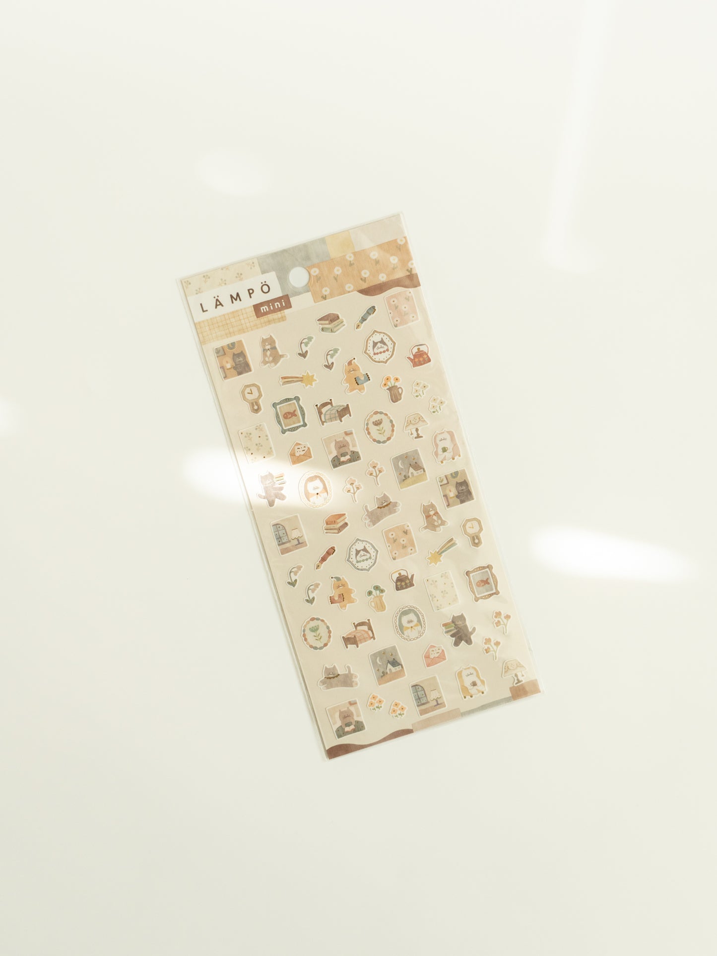 Mind Wave Lämpö Mini Sticker Sheet: Cat and Night